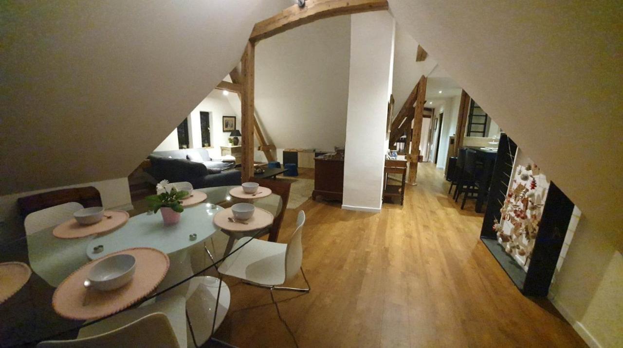 Apartamento La Tour Du Bois Fleuri Colmar Exterior foto